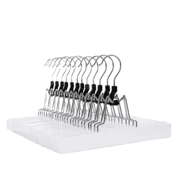 Antislip broekhangers of rokhangers - met klemmen - 360° draaibare haak - 12 stuks - wit Antislip broekhangers of rokhangers - met klemmen - 360° draaibare haak - 12 stuks - wit